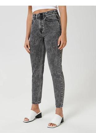 Стильные серые джинсы mom fit sinsay (размер 34)
