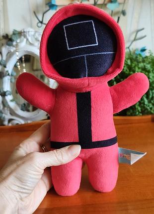 Мягкая игрушка игра в кальмара охранник квадрат / squid game plush king cuddly