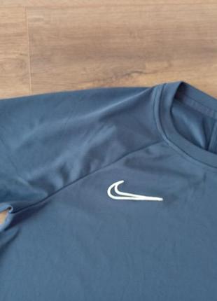 Брендова футболка nike. 5