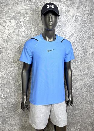 Nike pro dri-fit футболка l размер спортивная голубая