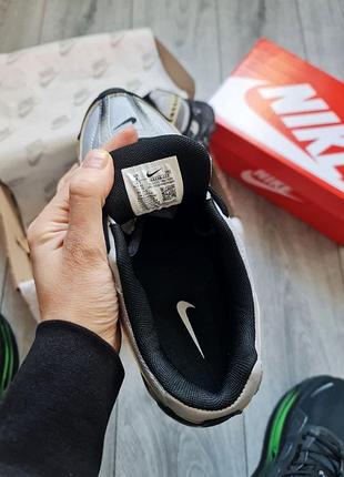 Nike initiator grey/black 8