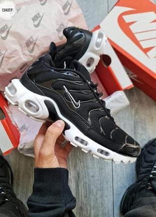 Nike air max plus tn black/white