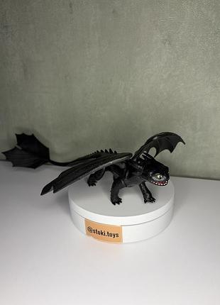 Оригінальна колекційна фігурка «беззубик / нічна лють» (toothless / how to train your dragon)