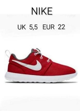 Кросівки бренду nike roche made in vietnam uk  5,5.   eur  22