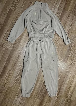 Спортивный костюм карго calvin klein kids оригинал на 8-10 лет (9 лет)