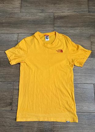 Футболка чоловіча the north face жовта, розмір xs, s