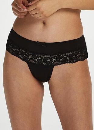 Стрінги hunkemoller, чорного кольору, розмір xs/s