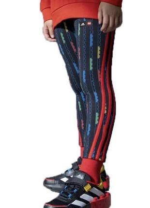 Детские леггинсы тайтсы adidas x lego оригинальные, размер 140 (9-10 лет)