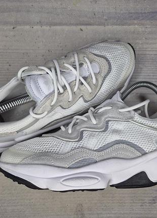 Кроссовки adidas ozweego