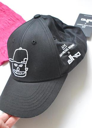 Elhodakota jmb cap черная кепка с вышивкой one size