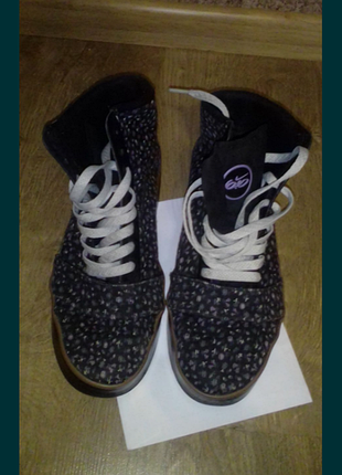 Кеди жіночі nike 42.р