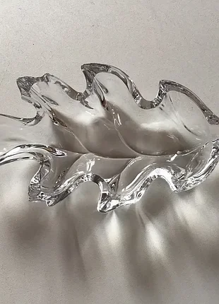 Красивое хрустальное блюдо в форме дубового листика waterford crystal.