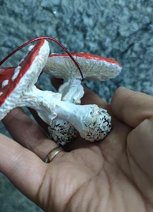 Новогодняя игрушка мухомор 4