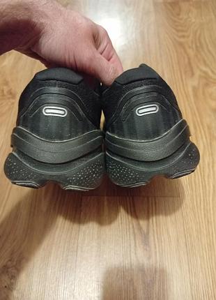 Кросівки чоловічі brooks ghost max 2 4
