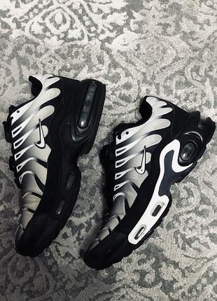 Зимові термо-кросівки nike air max plus tn