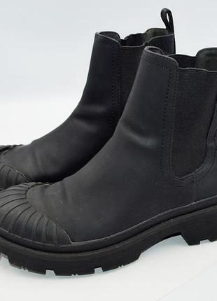 Черевики челсі. zara. розмір 38