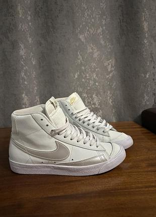 Кеди nike стан нових