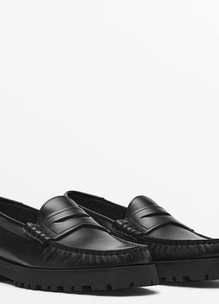 Стильні якісні шкіряні лофери massimo dutti, оригінал нові 38 розмір