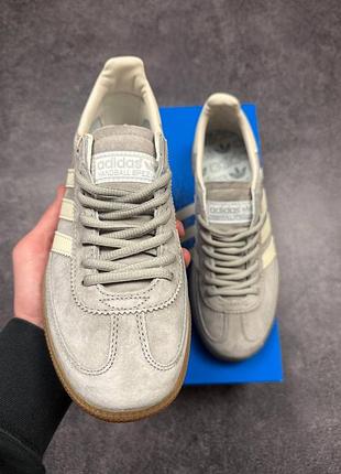 Кроссовки adidas spezial grey white 5
