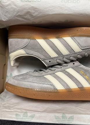 Кроссовки adidas spezial grey white 10