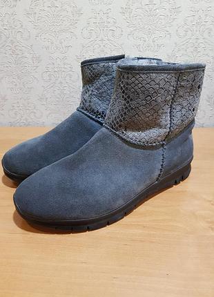 Полусапожки угги vitaform