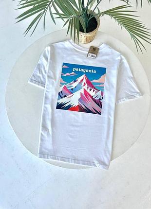 Футболка patagonia белая принт (цвет горы)