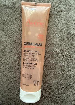 Мʼякий очищувальний гель для обличчя та тіла avène xeracalm nutrition cleansing gel (для сухої та чутливої шкіри) 100 ml
