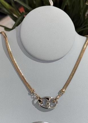 Гипоаллергенная позолоченная цепочка с подвеской из медицинской стали (stainless steel)