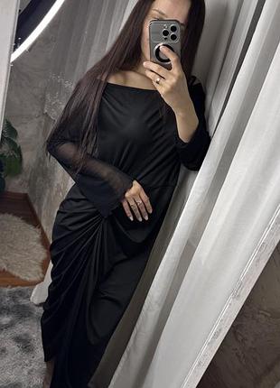 Сукня чорна ефектна