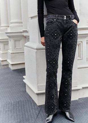 Джинсы женские черные z1975 boot-cut с низкой посадкой тa бисером zara new