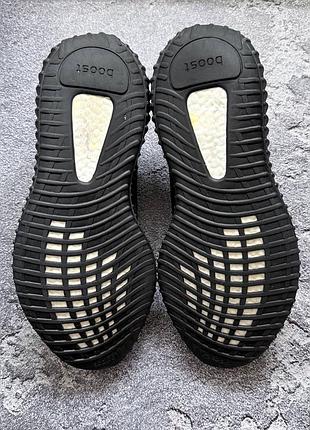 Кросівки adidas yeezy boost 3