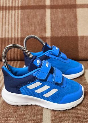 Дитяче взуття кросівки adidas