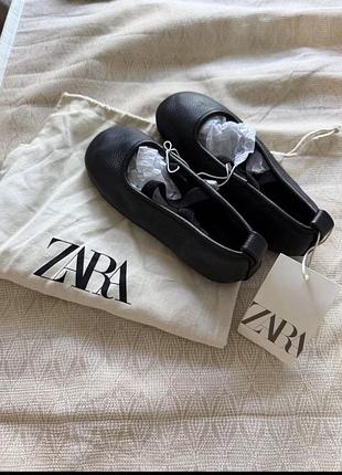 Шкіряні балетки 26 розмір zara
