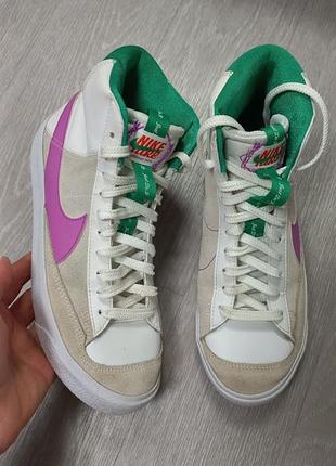 Шкіряні жіночі хайтопи nike blazer