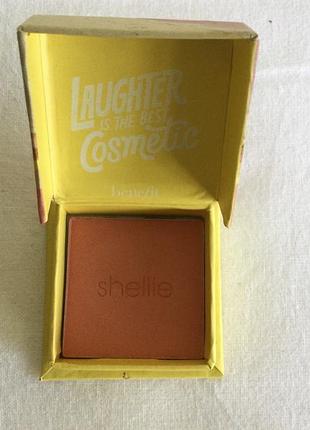 Benefit  shellie mini 3