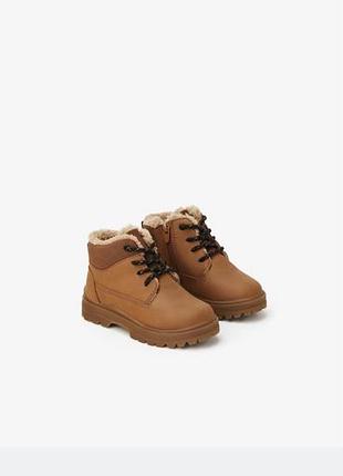 Zara зара ботінки черевики 22