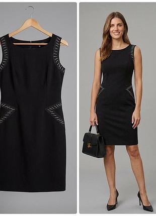 Чорна ефектна сукня з декоративними нашивними елементами,  на м/л розмір