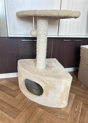 Кігтеточка з будиночком