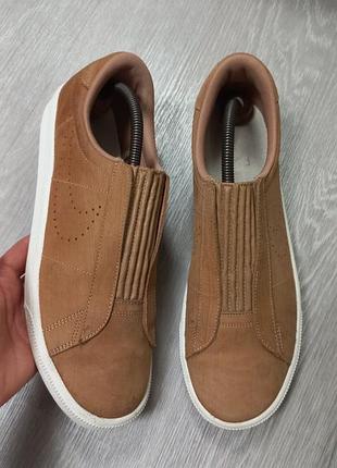 Фирменные кроссовки nike