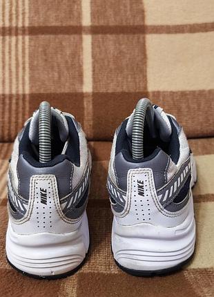 Кросівки nike initiator 3