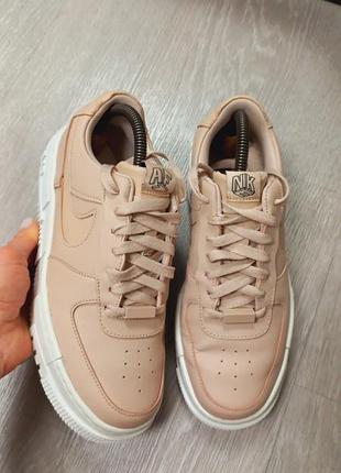 Жіночі кросівки nike air force