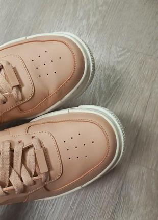 Женские кроссовки nike air force 6