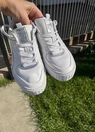 Кросівки жіночі puma білі