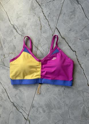 Спортивний топ nike розмір xl