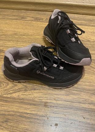 Утеплені жіночі кросівки northland fels nylon low, розмір 38 (24.5 см)