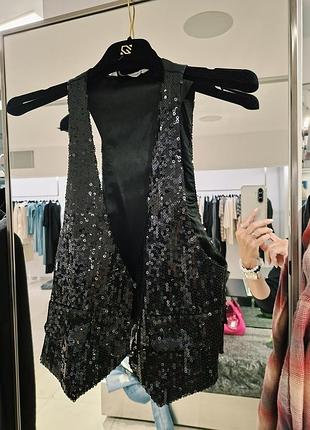 Жилет жіночий zara чорний шовковий з паєтками xs