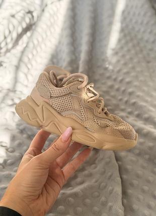 Кросівки для дітей adidas бежеві 25 1/2, 15 см