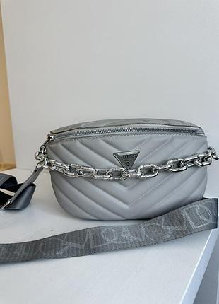 Бананка жіноча guess сіра
