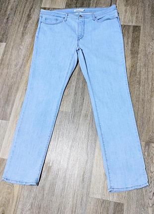 Джинсы levis 314 , размер по бирке - 34/32 , хорошо подойдут на мужской 34 или 36 размер.
