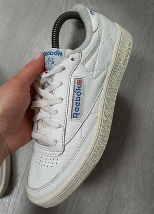 Шкіряні жіночі кросівки reebok 3